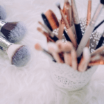 Best Makeup Brush Cleaners (With Tips)– Clean, Sanitize and Condition Your Brushes in Seconds
