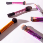How To Deep Clean Your Makeup Brushes–In 4 Easy Steps