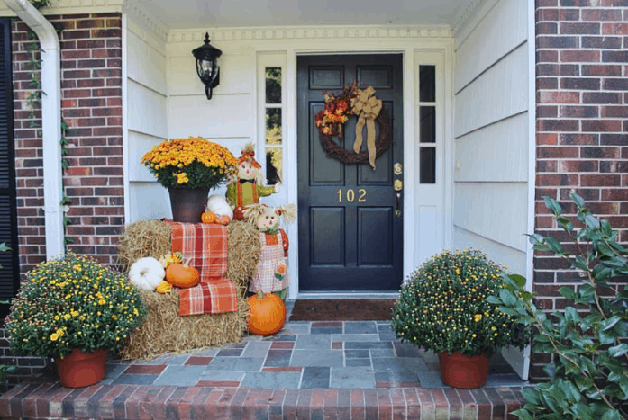 Best fall front porch decorating ideas. 