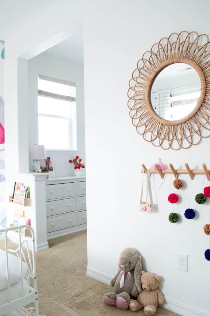 Olivia and Juliana's shared big girl bedroom reveal. Get inspired with these modern and cute decorations for a little girls bedroom. 